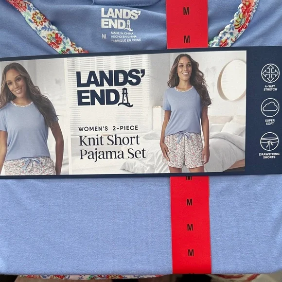 Lands' End Women's Blue and Floral Knit Short Pajama Set NWT - Picture 5 of 5